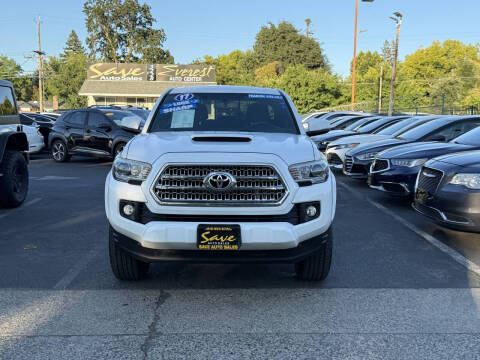 2017 Toyota Tacoma TRD Sport