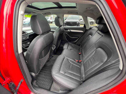 2017 Audi Q3 2.0T Premium