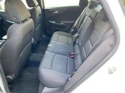 2017 Chevrolet Malibu LS