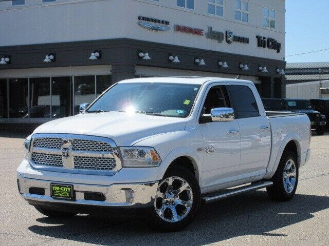 2016 RAM Ram Pickup 1500 Laramie