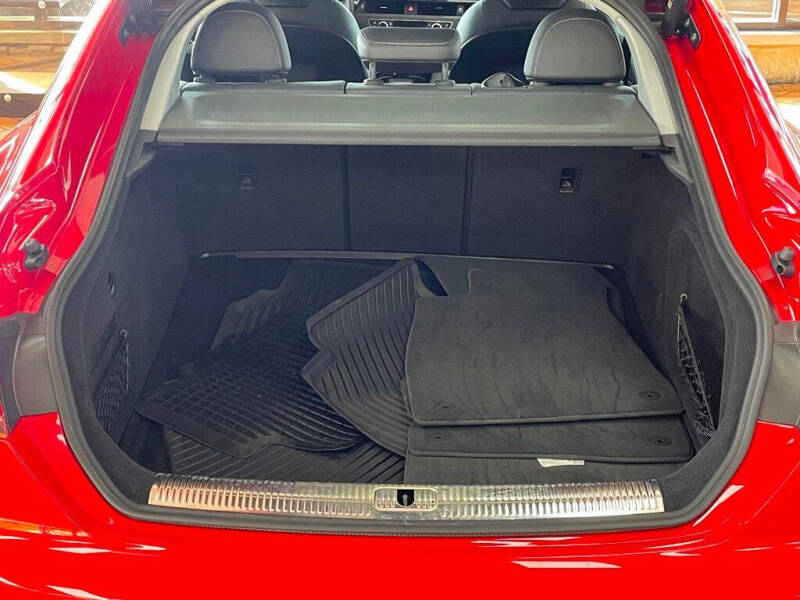 2022 Audi A5 Sportback quattro Premium Plus 40 TFSI