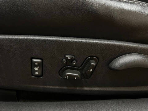 2004 Chevrolet SSR LS