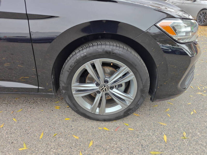 2024 Volkswagen Jetta SE