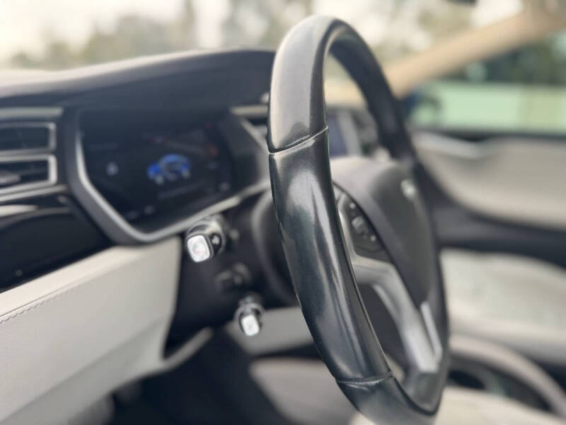 2015 Tesla Model S P85D