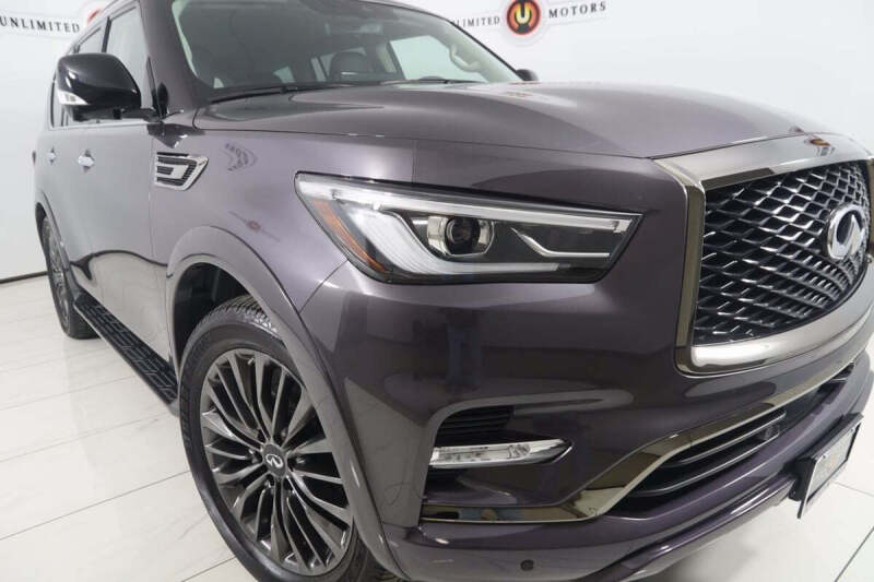 2023 Infiniti QX80 Premium Select