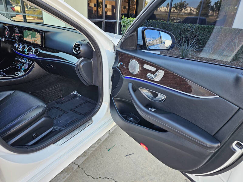 2018 Mercedes-Benz E-Class E 300