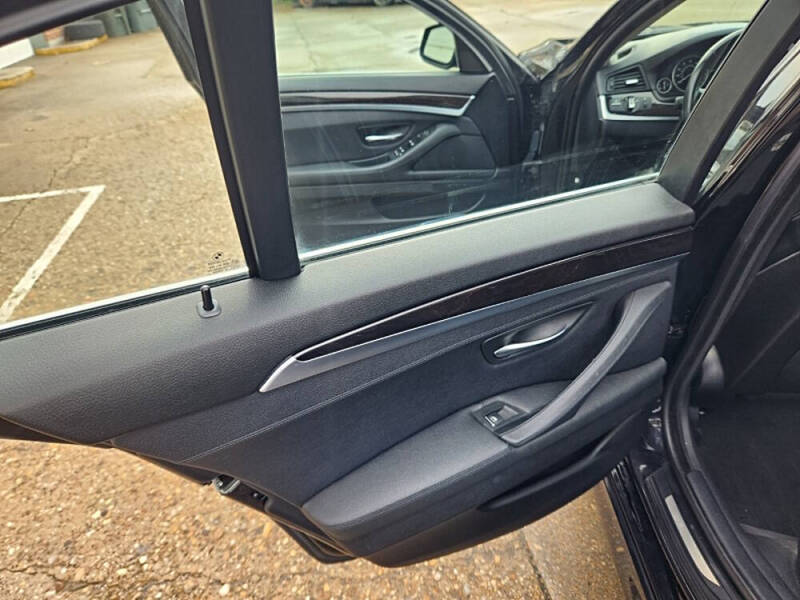 2013 BMW 5 Series 528i xDrive