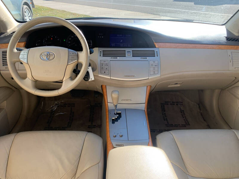 2006 Toyota Avalon XLS