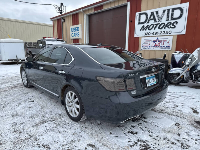 2007 Lexus LS Base photo 8