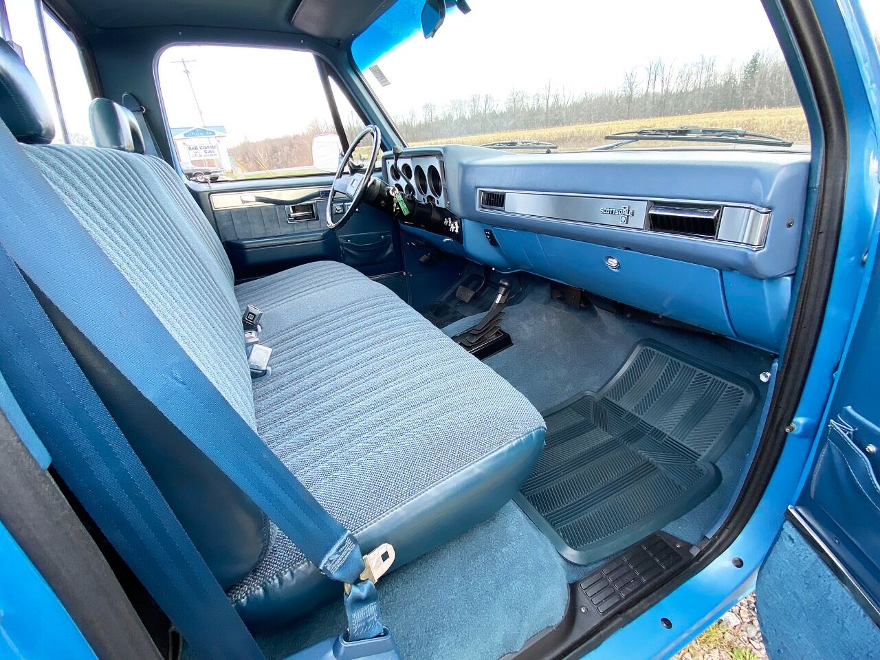1987 Chevrolet R/V 10 Series 13