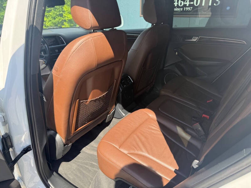 2016 Audi Q5 2.0T quattro Premium Plus