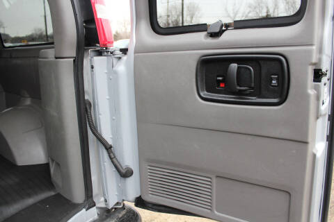 2018 Chevrolet Express 2500