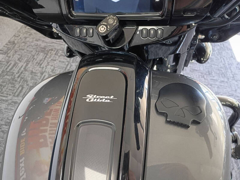 2021 Harley-Davidson Street Glide Special
