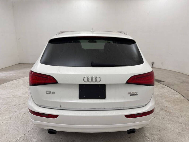 2016 Audi Q5 2.0T quattro Premium