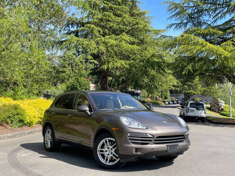2014 Porsche Cayenne Platinum