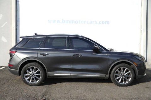 2020 Lincoln Corsair Standard