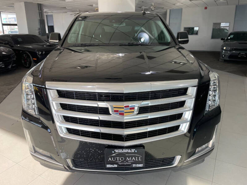 2018 Cadillac Escalade ESV Luxury