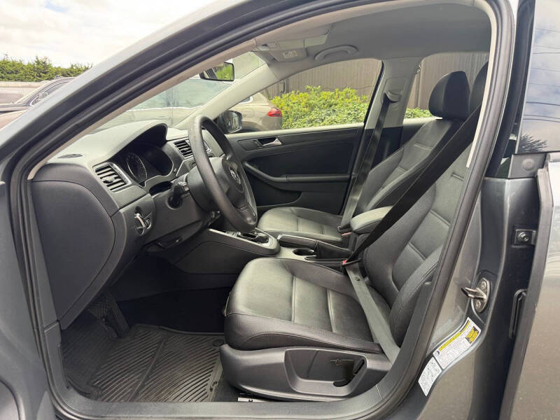 2012 Volkswagen Jetta SE