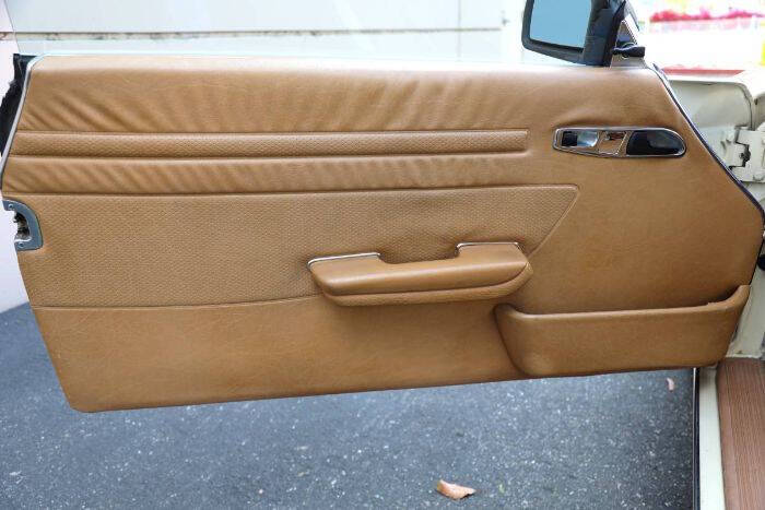 1983 Mercedes-Benz 380-Class 380 SL