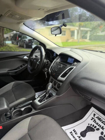 2014 Ford Focus SE
