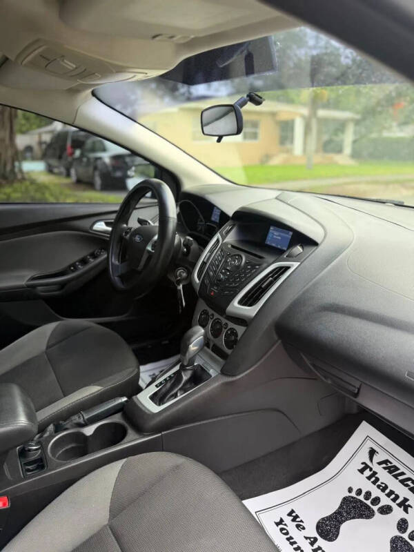2014 Ford Focus SE