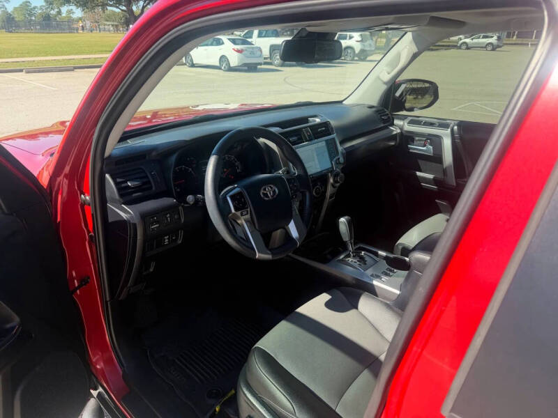 2024 Toyota 4Runner SR5 Premium