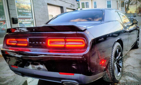 2019 Dodge Challenger SXT