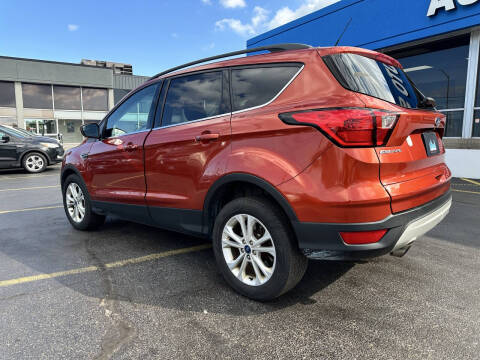 2019 Ford Escape SEL