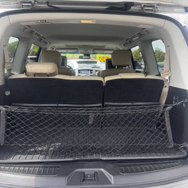 2017 Nissan Armada Platinum