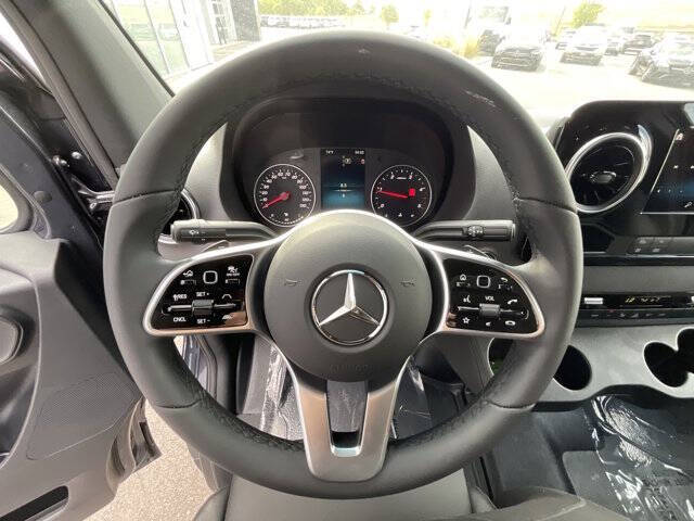 2024 Mercedes-Benz Sprinter 2500