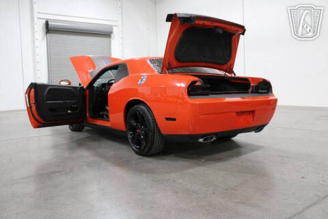 2009 Dodge Challenger SRT8