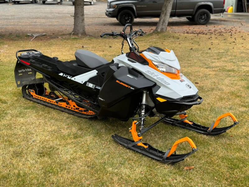 2022 Ski-Doo Summit 850 SP 154 Track for sale at Titan Motors LLC in Bend OR