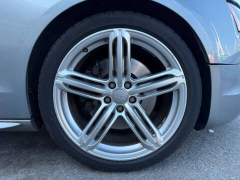 2011 Audi S5 4.2 quattro Prestige