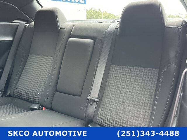 2019 Dodge Challenger SXT