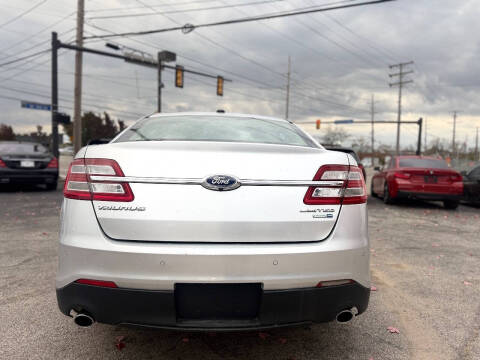 2013 Ford Taurus Limited