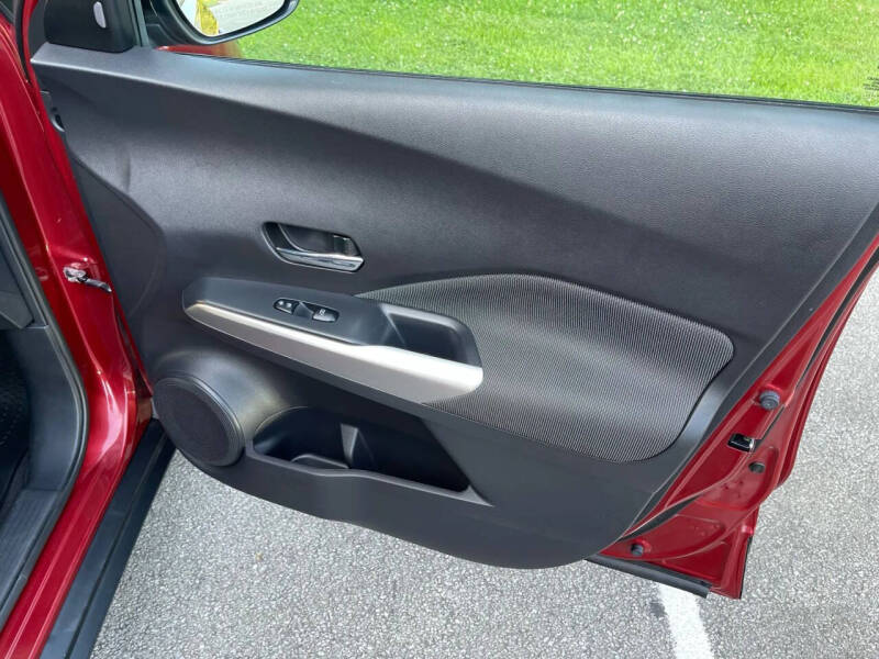 2020 Nissan Kicks SV