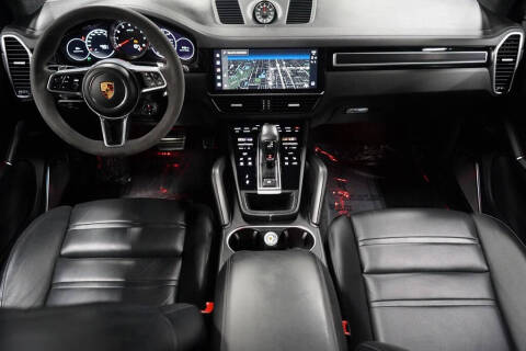2023 Porsche Cayenne GTS