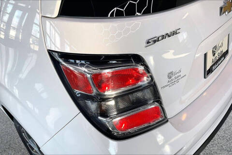 2017 Chevrolet Sonic LT Auto Fleet