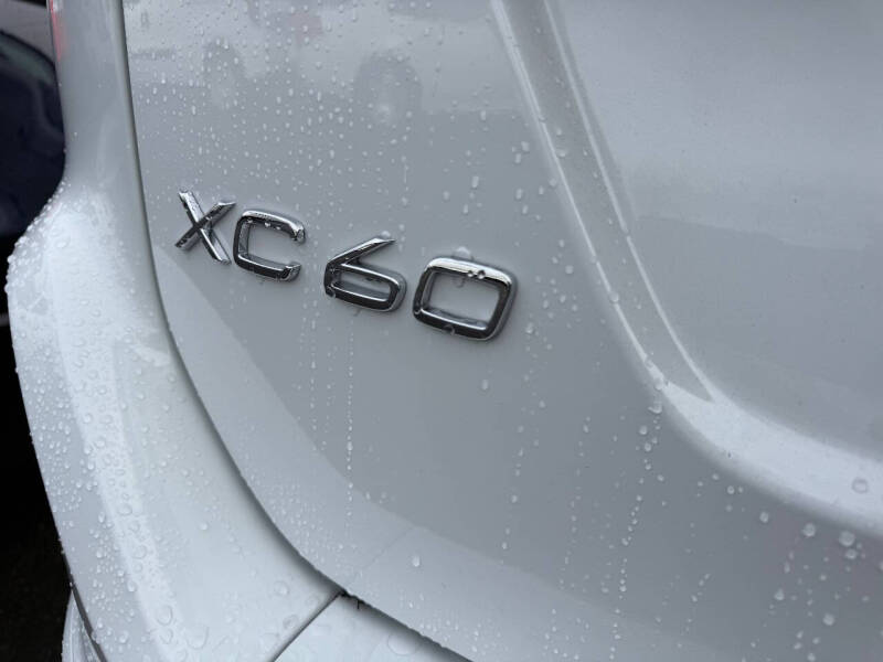 2015 Volvo XC60 T5 Drive-E Premier