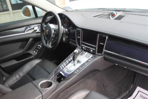 2013 Porsche Panamera 4
