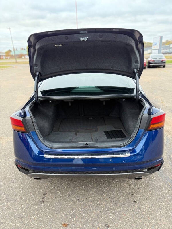 2021 Nissan Altima 2.5 SR