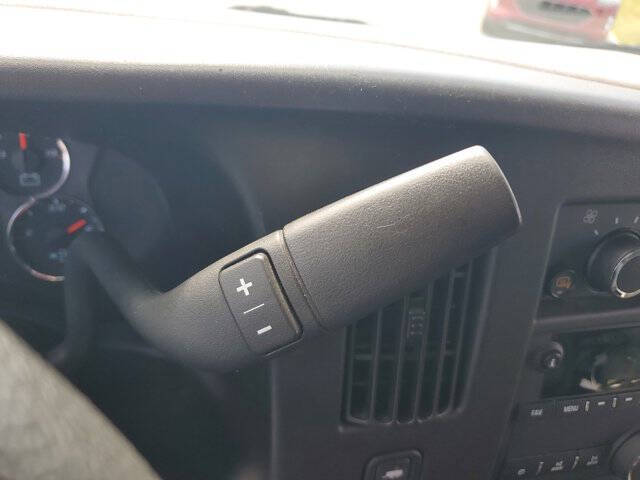 2023 GMC Savana 2500