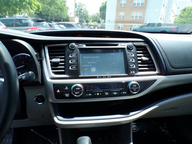 2017 Toyota Highlander XLE