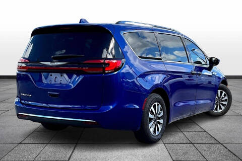 2021 Chrysler Pacifica Touring L