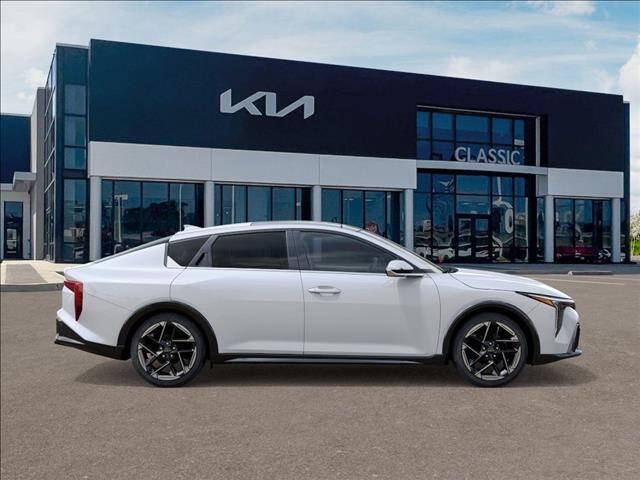 2025 Kia K4 GT-Line