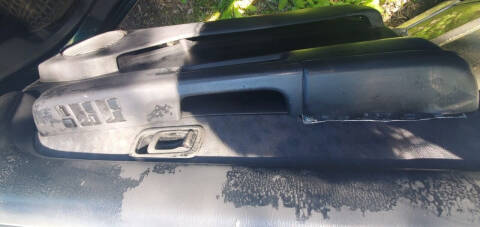 1996 Nissan Pathfinder LE