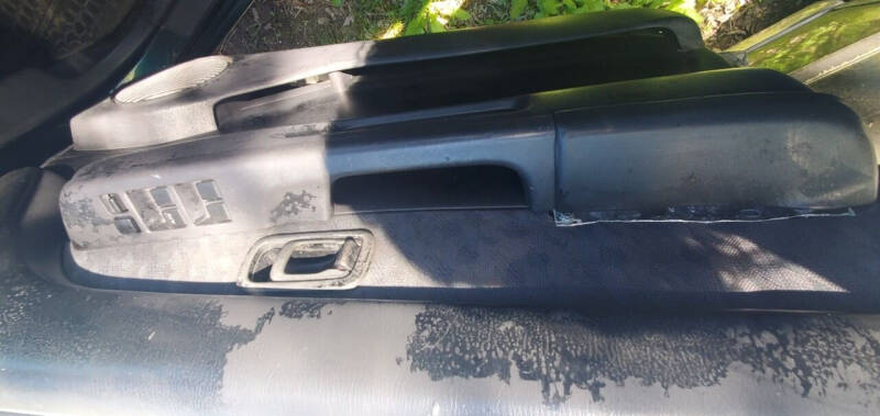 1996 Nissan Pathfinder LE