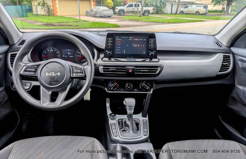 2023 Kia Seltos LX