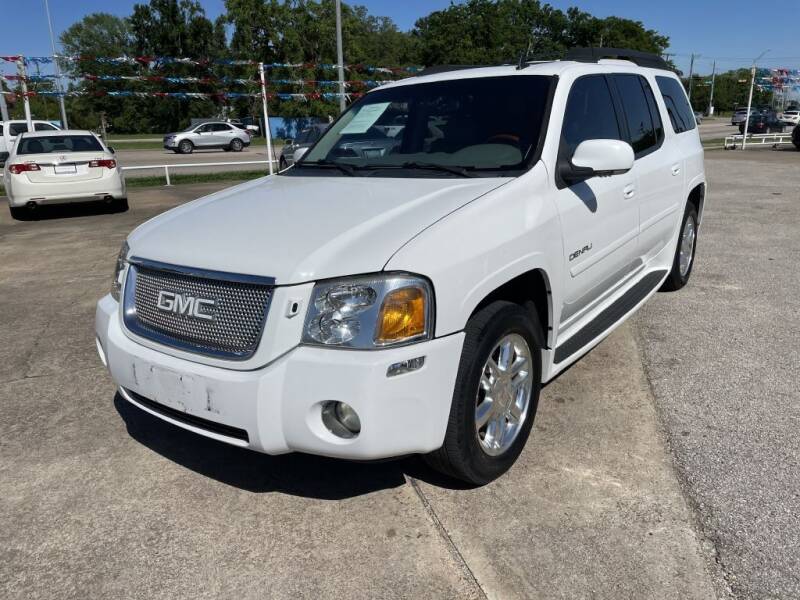 2006 GMC Envoy XL for sale at AMERICAN AUTO COMPANY in Beaumont TX