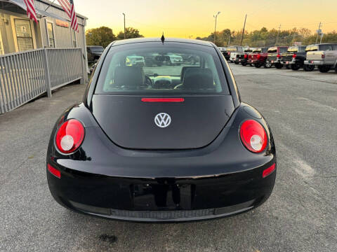 2009 Volkswagen New Beetle Base PZEV
